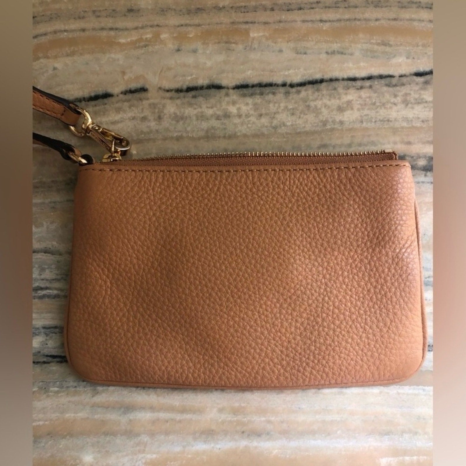 EUC Michael Kors Leather Wristlet