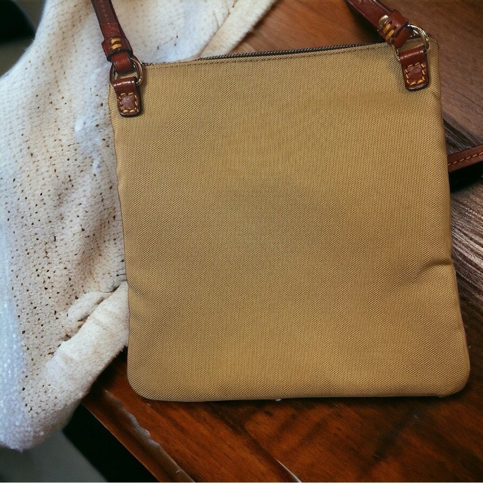 Dooney Bourke Nylon North South Triple Zip Crossbody Khaki Red Interior …