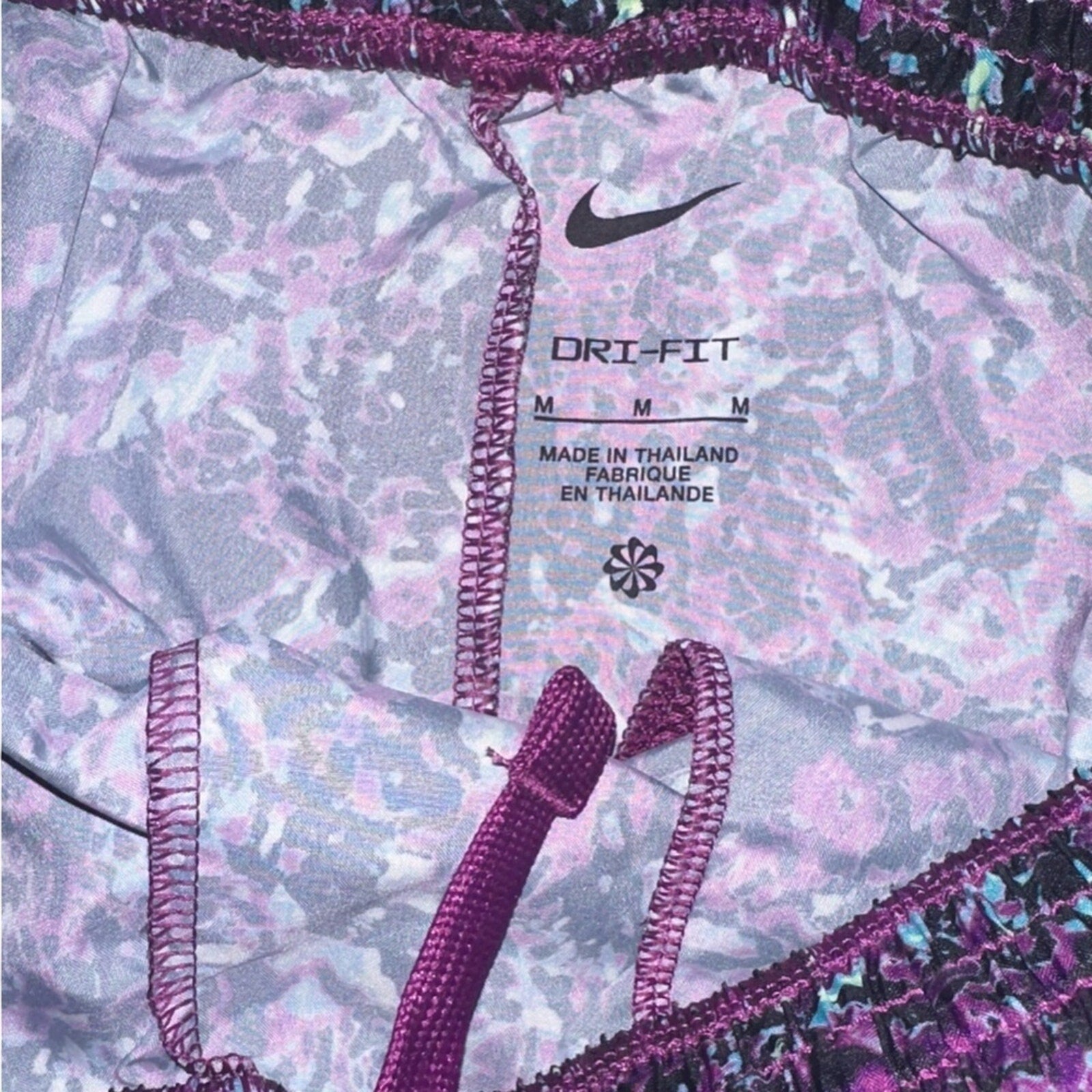 Youth - Girls Nike Purple Patterned Shorts