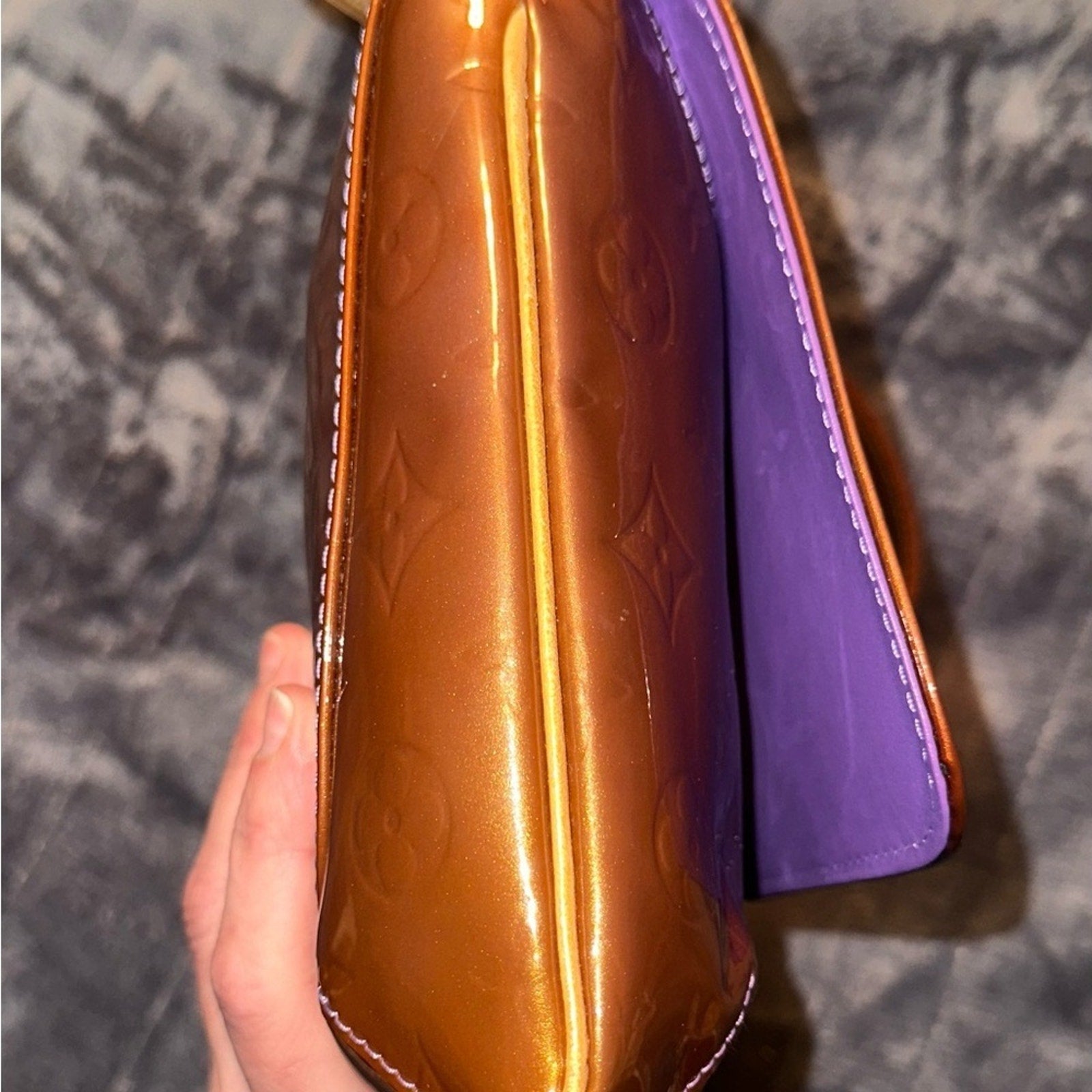 LOUIS VUITTON
Bronze Monogram Vernis Thompson Street Bag