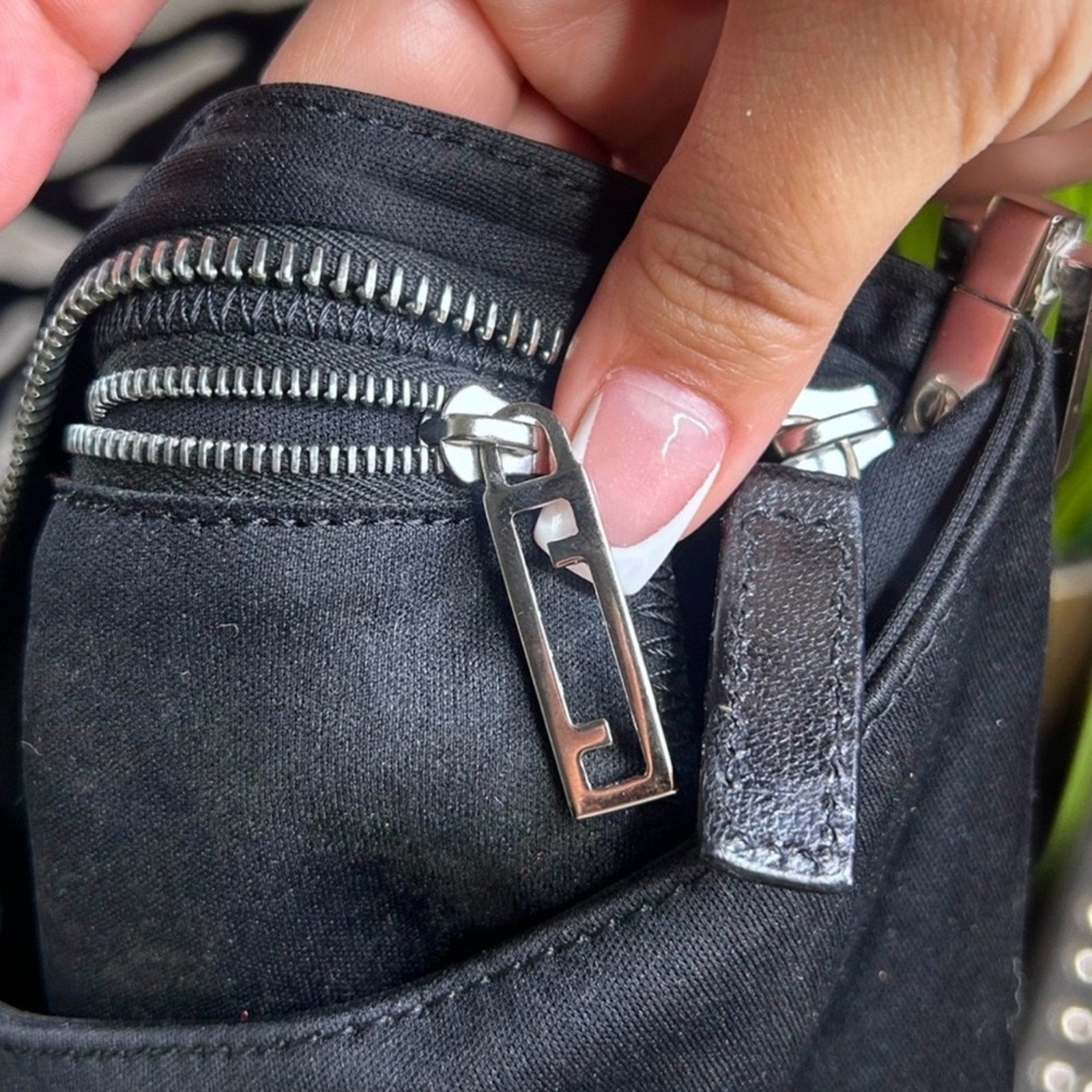 FENDI RARE Crossbody BLACK