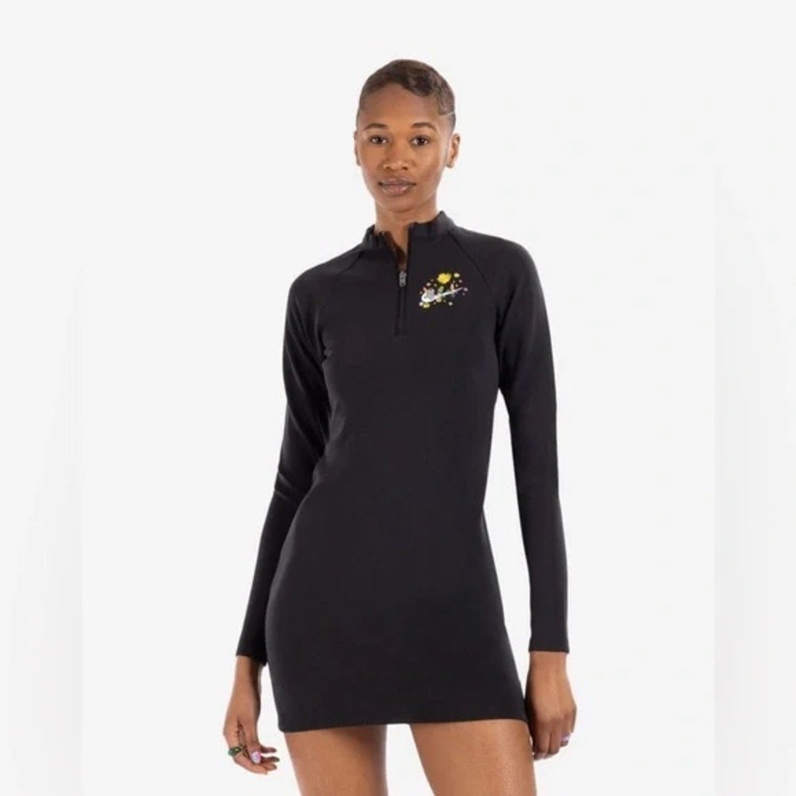 Nike Women’s Black Sportswear Essential Logo Long Sleeve Dress - Medium