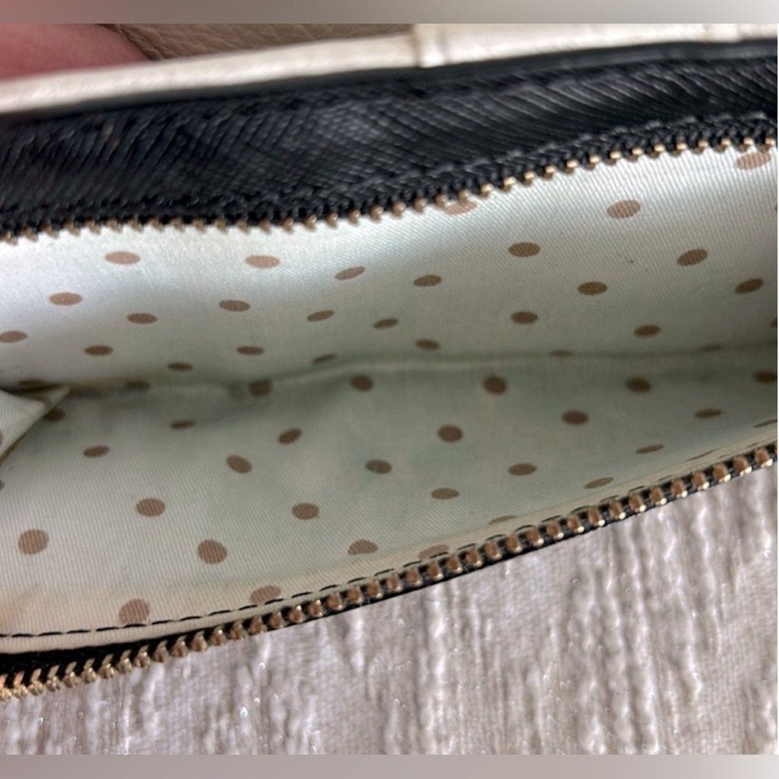 Kate Spade Madison Saffiano Leather Slim Bifold Wallet EUC