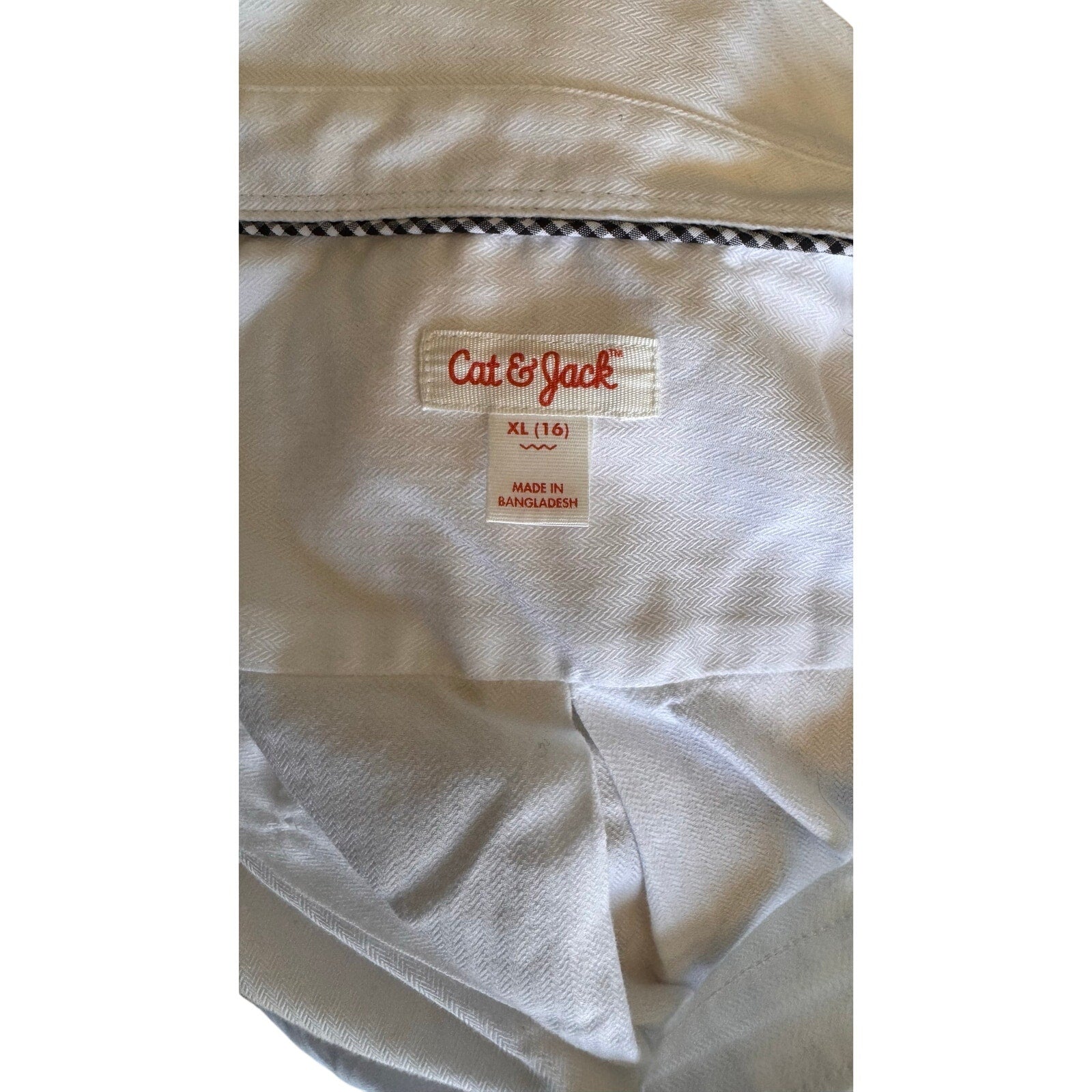Cat & Jack XL (16) White Button Down