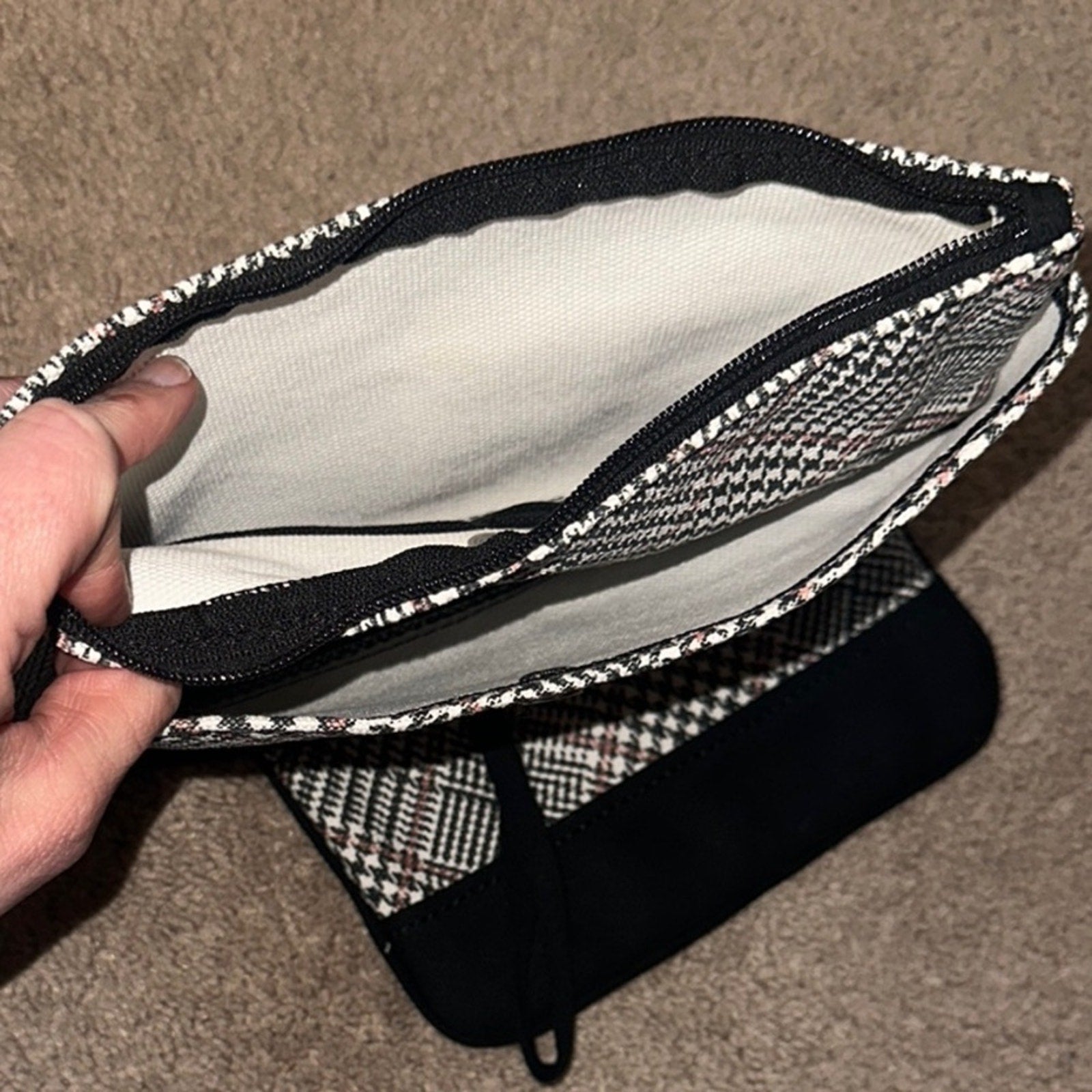 Chic Black and White Plaid Handbag Set NWOT