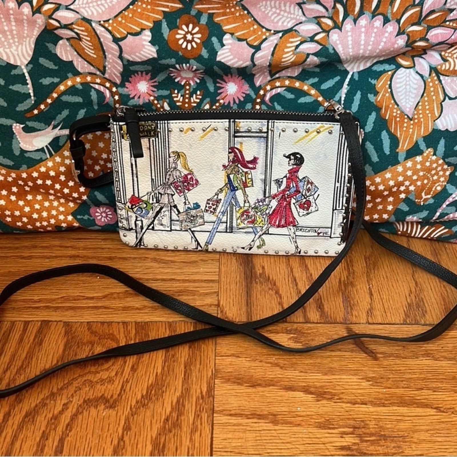 Brighton Downtown Girls Collectables Allure Medium cross body bag/ clutch NWOT