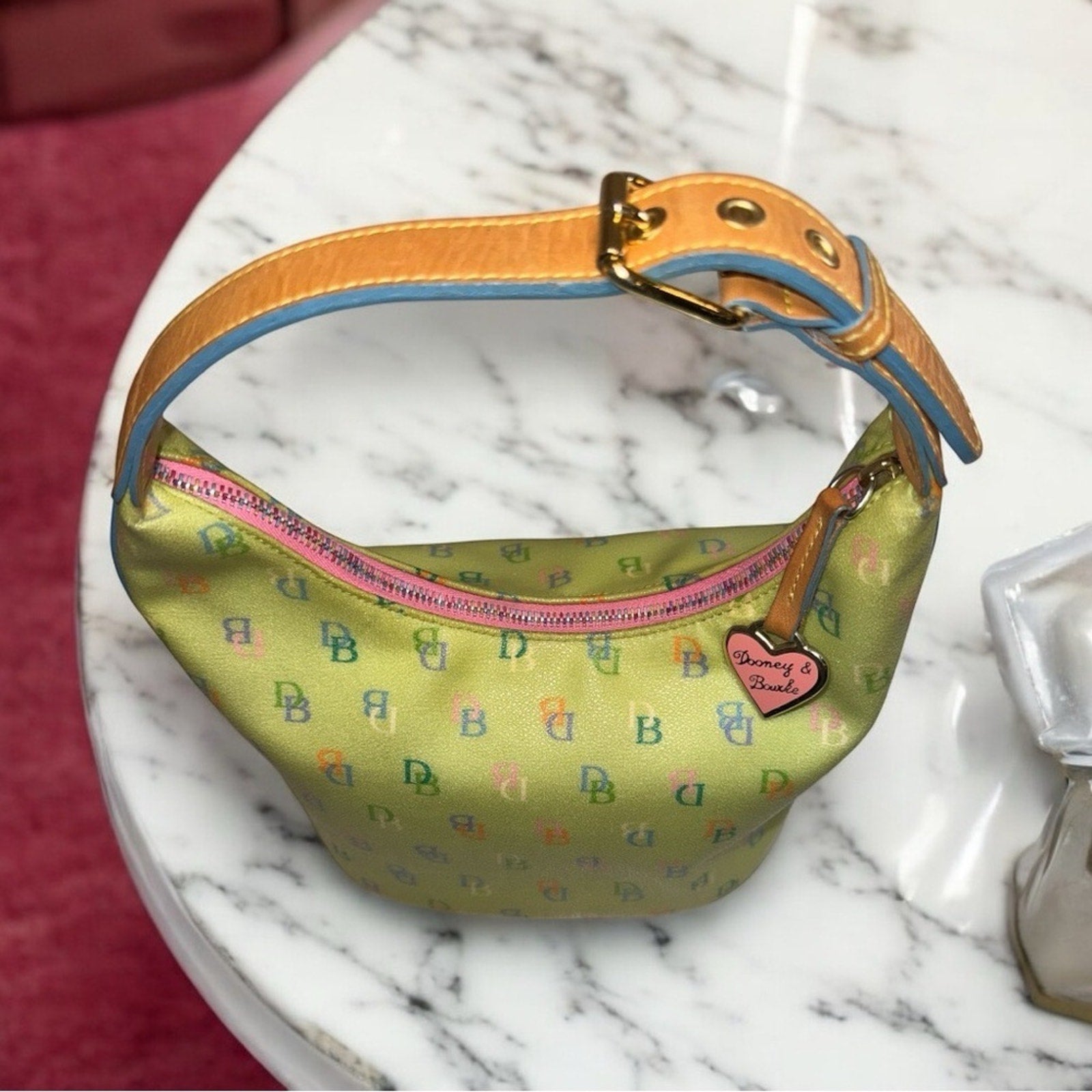 Dooney & Bourke Vintage Rainbow Monogram Logo Leather Shoulder Bag Handbag EVC