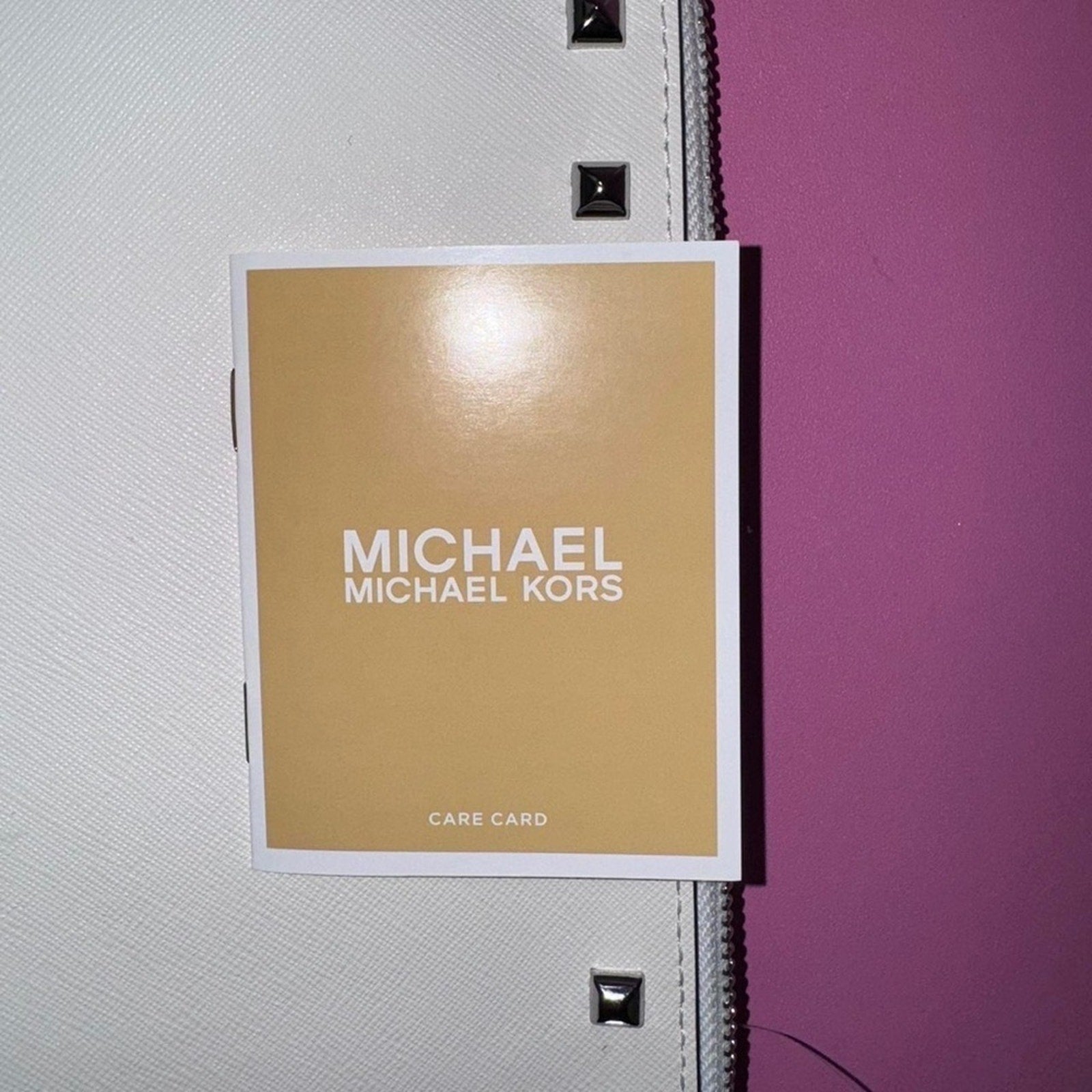 Michael Kors White Saffiano Leather XL NWT XL 6"x10" White Wristlet-Item
