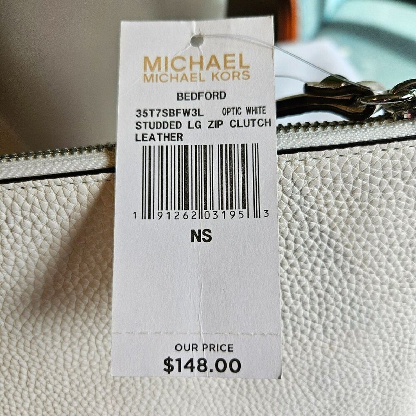 Michael Kors White Saffiano Leather XL NWT XL 6"x10" White Wristlet-Item
