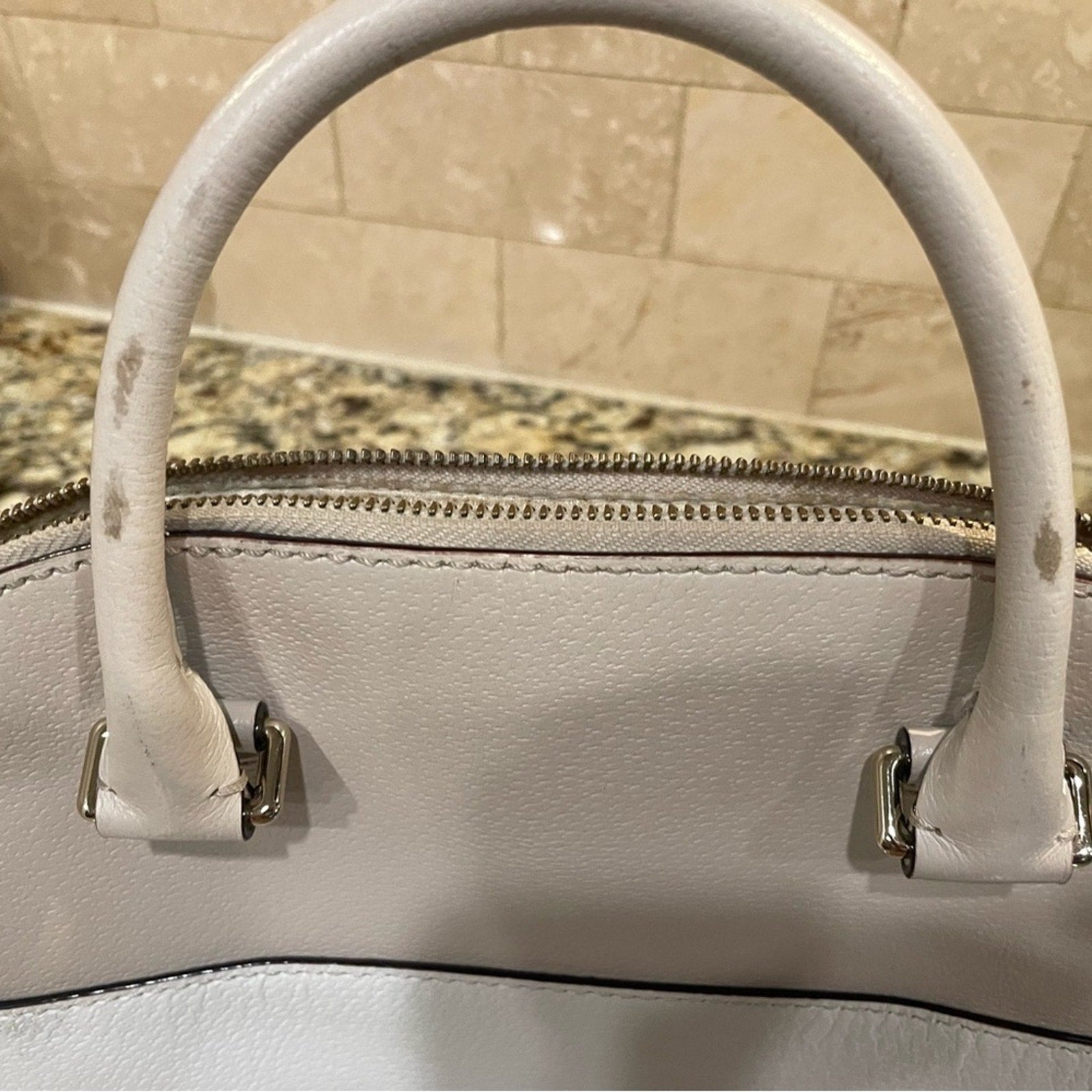 KATE SPADE LEILA MEDIUM TRIPLE COMPARTMENT SHOULDER BAG SAND BEIGE CREAM LEATHER
