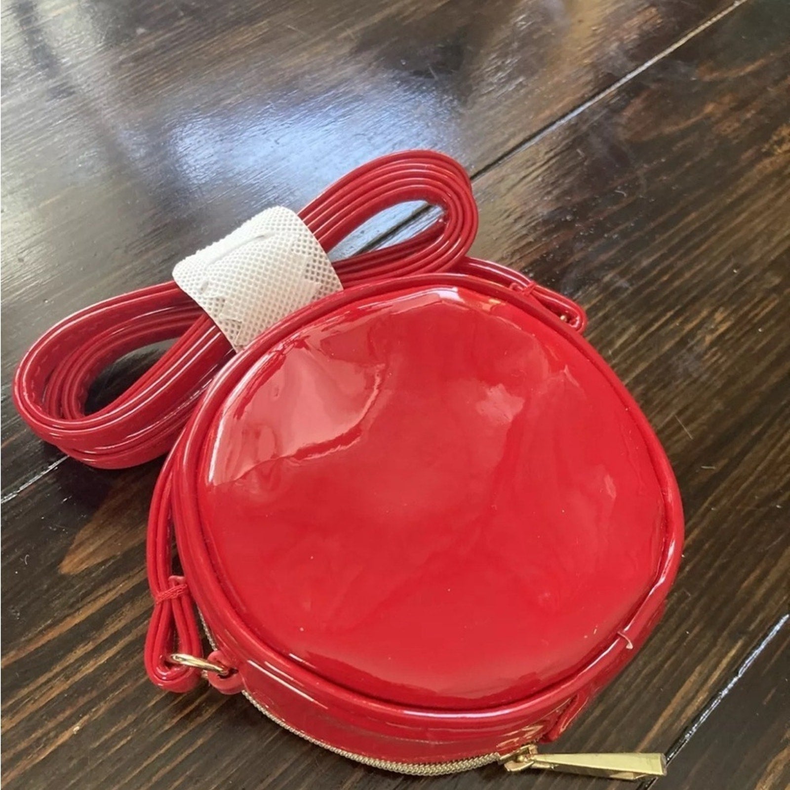 MARC JACOBS Red Patent Leather Crossbody Round Circle Bag Bundle