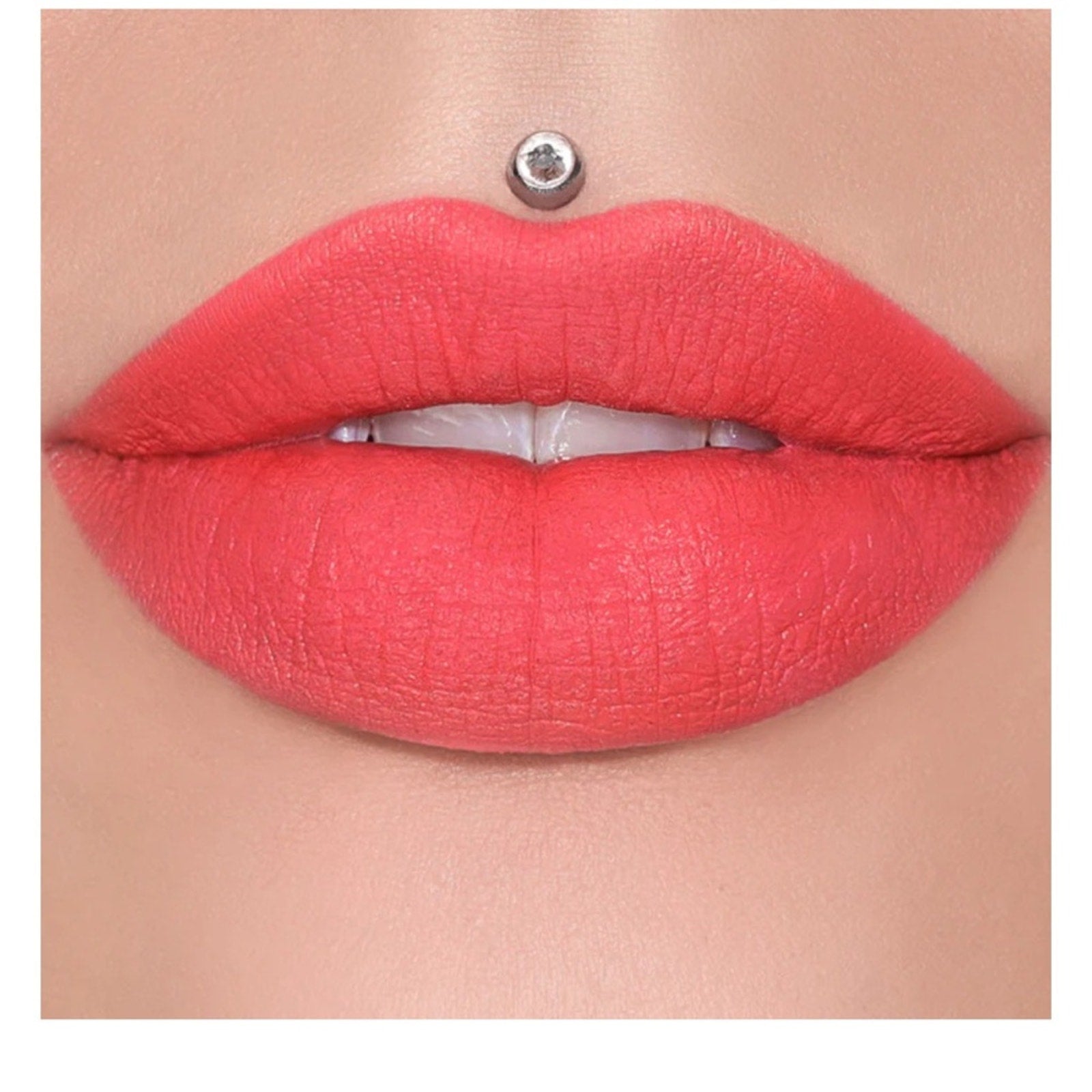 Jeffree Star Velvet Trap Lipstick 💄 (various shades - all sold out online)