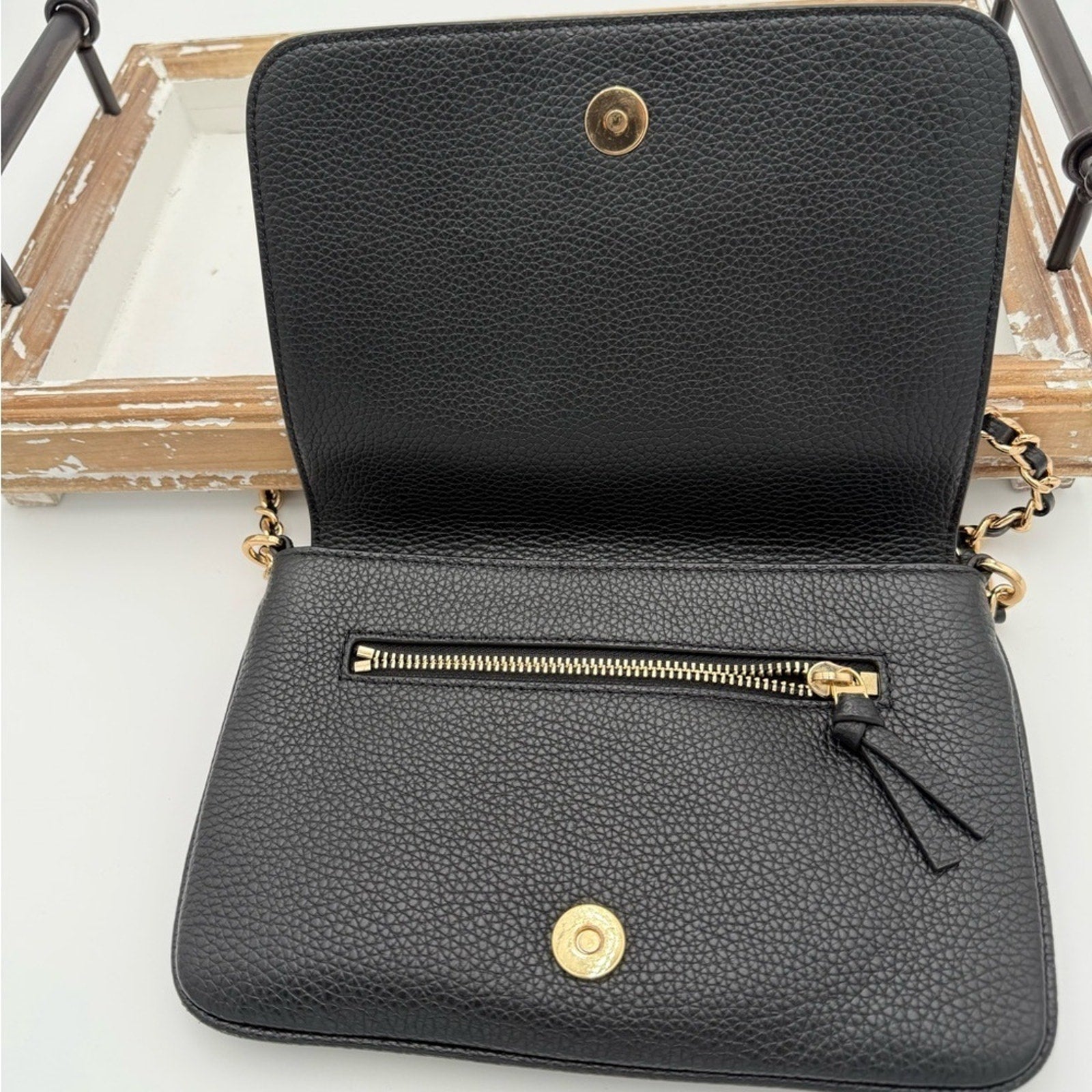 Tory Burch leather Thea Clutch Crossbody - NWOT
