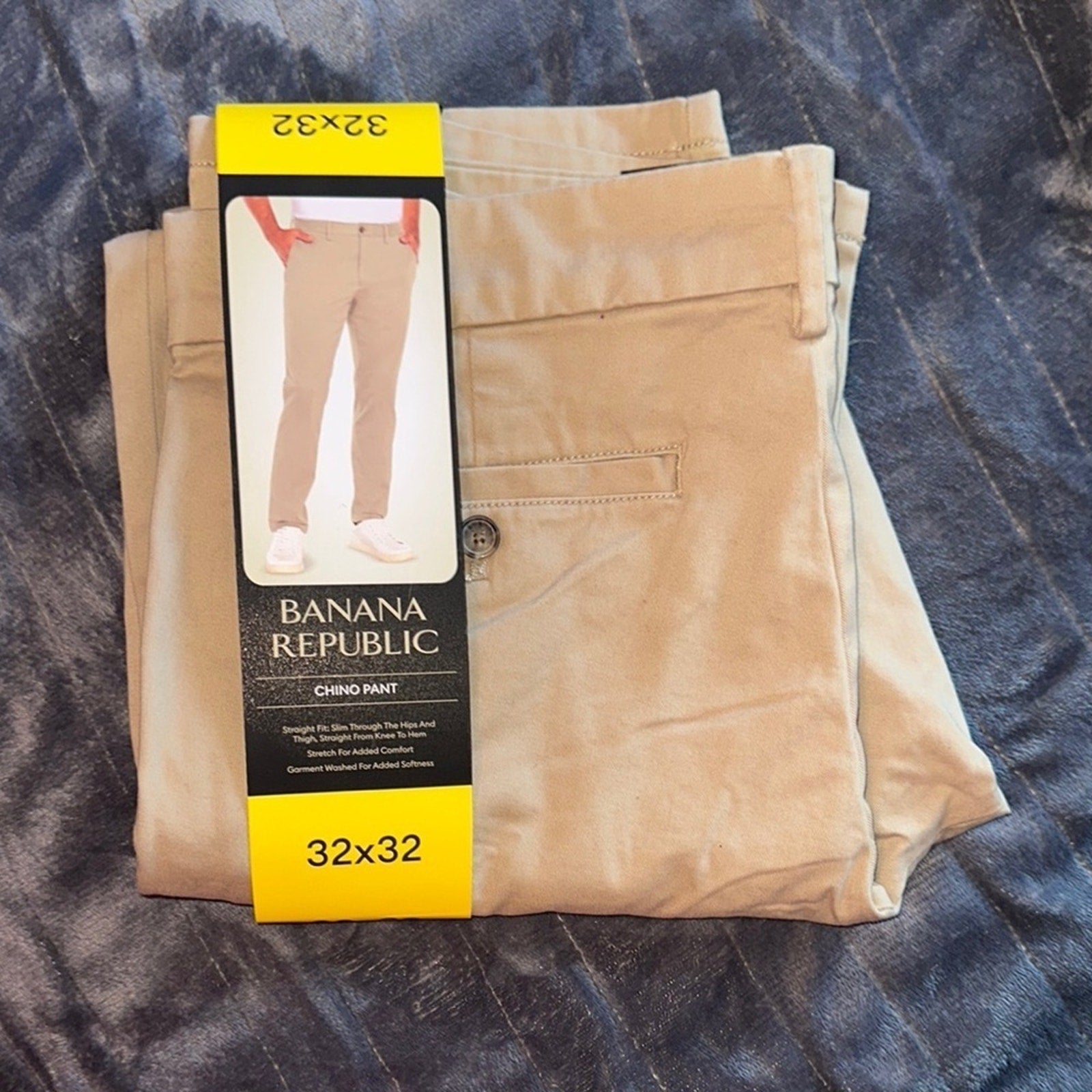 Banana Republic Khaki Men’s Pants NWT