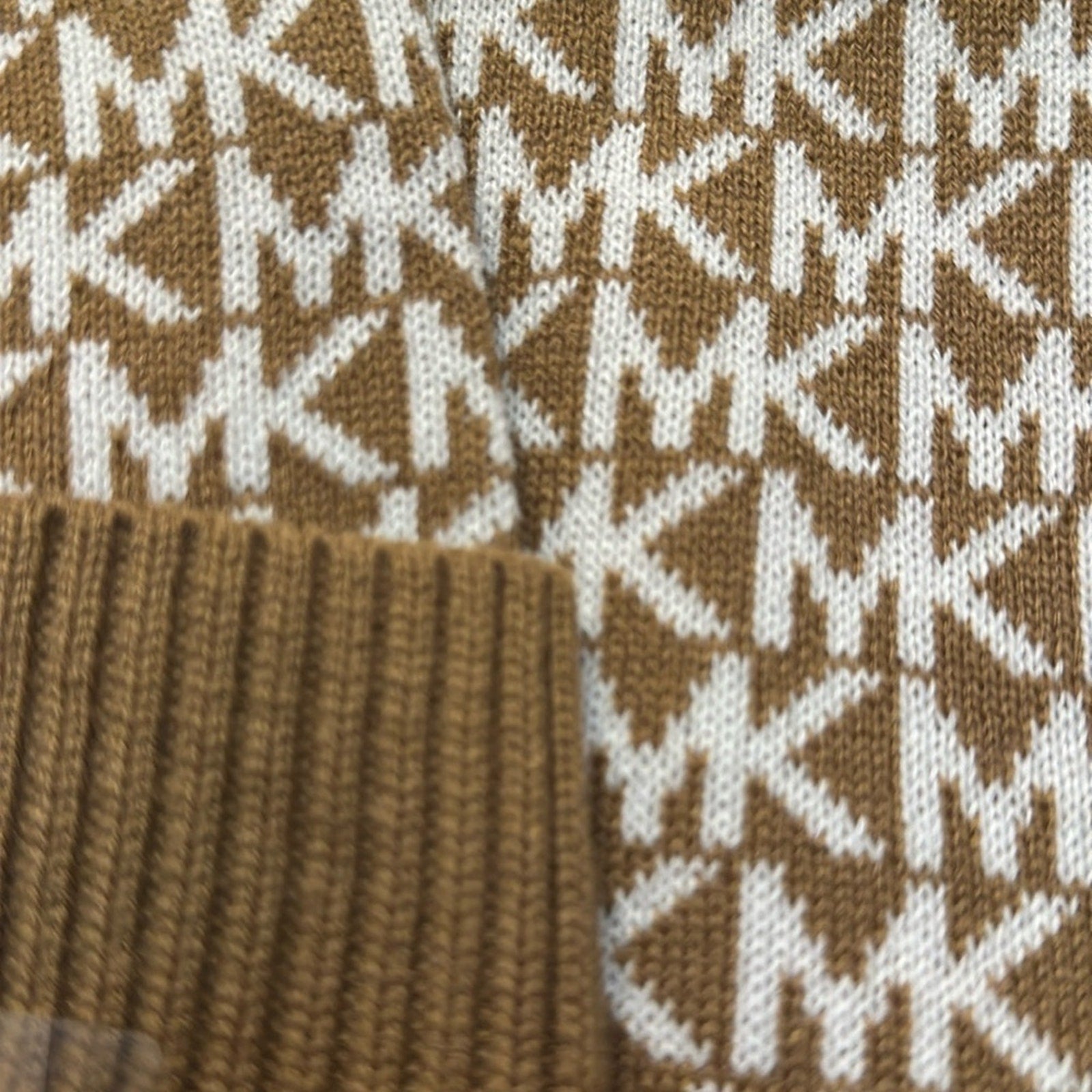 NWT MICHAEL Michael Kors Hat, Scarf and Gloves