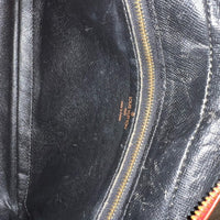 LOUIS VUITTON
Trocadéro leather crossbody bag
Good condition