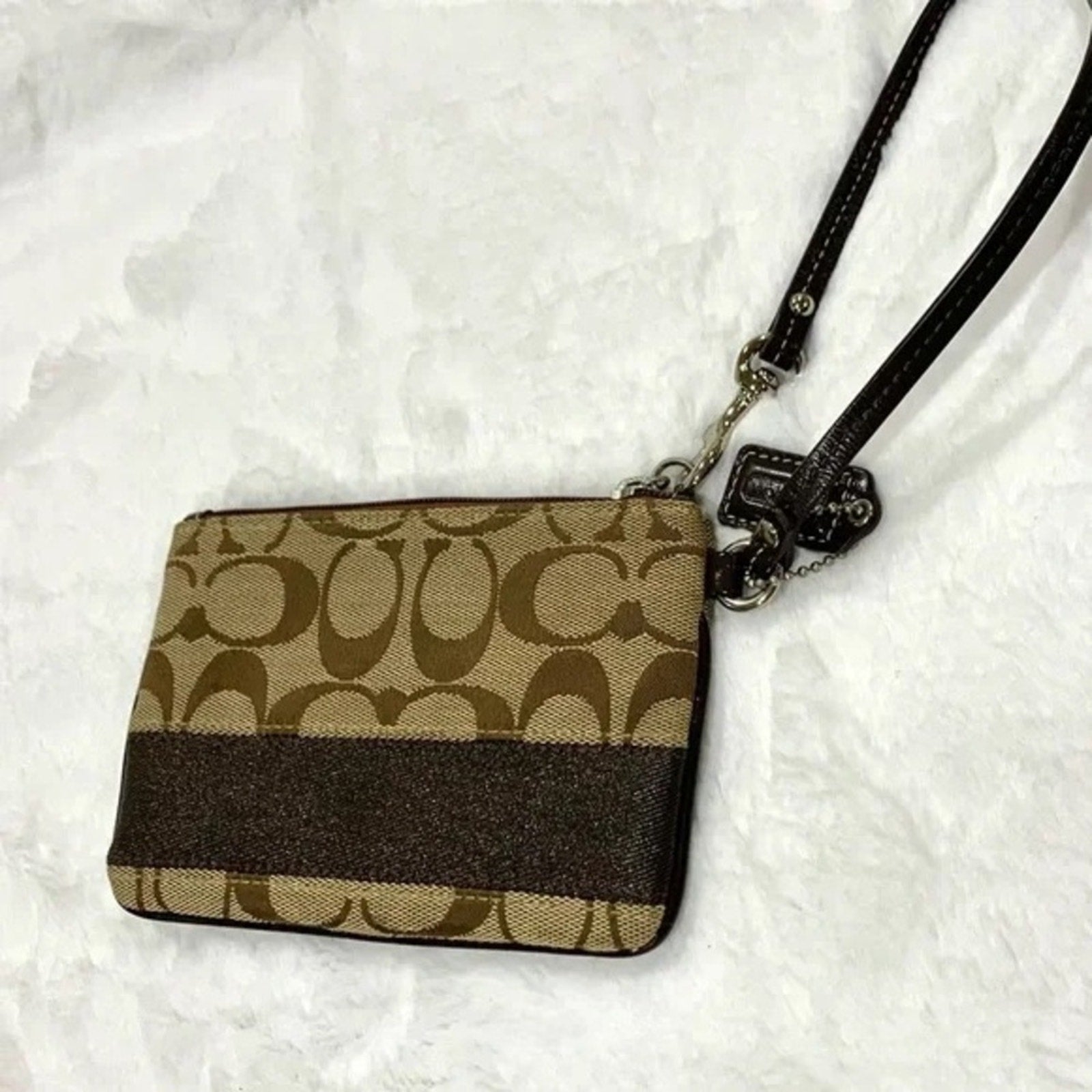 Coach Wristlet (40028 Signature Khaki/Mahogany Brown Canvas) Preowned