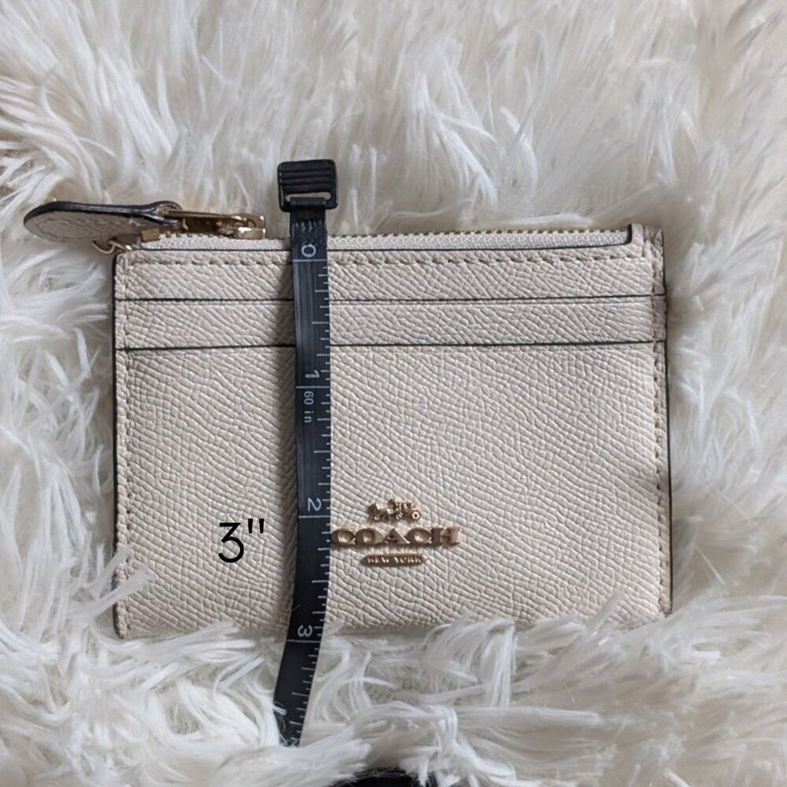 Coach, Mini Skinny ID Case, Crossgrain Leather, Chalk White, Gold Key Ring EUC