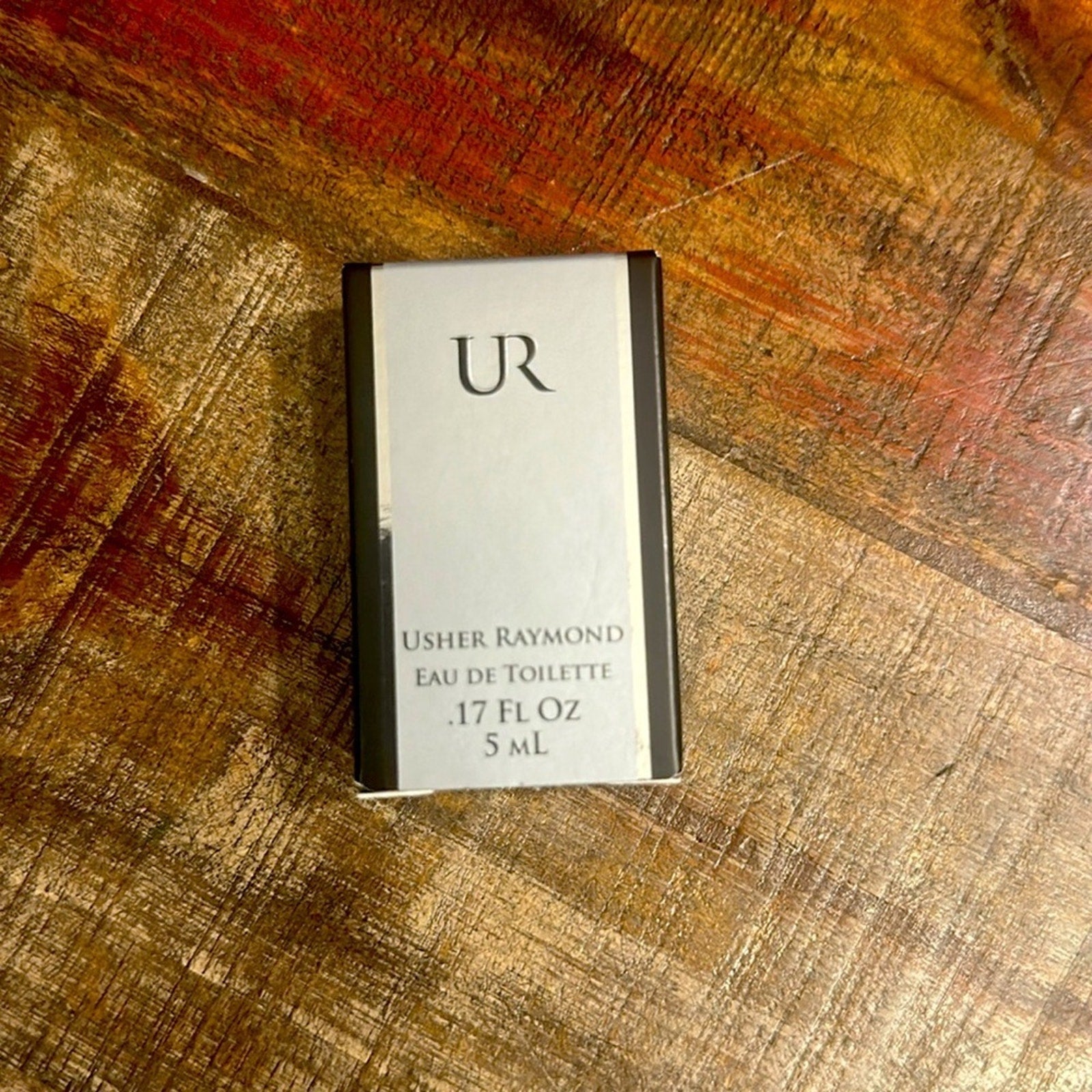 Travel size Usher Raymond Eau de Toilette 5mL