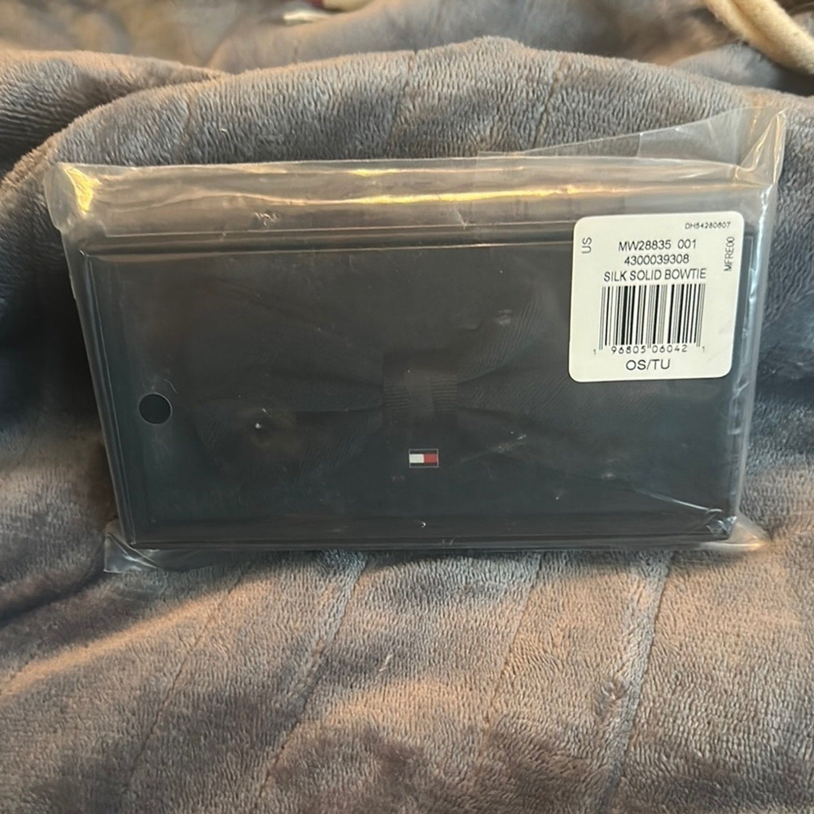 Tommy Hilfiger Black Bow Tie NWT IN BOX