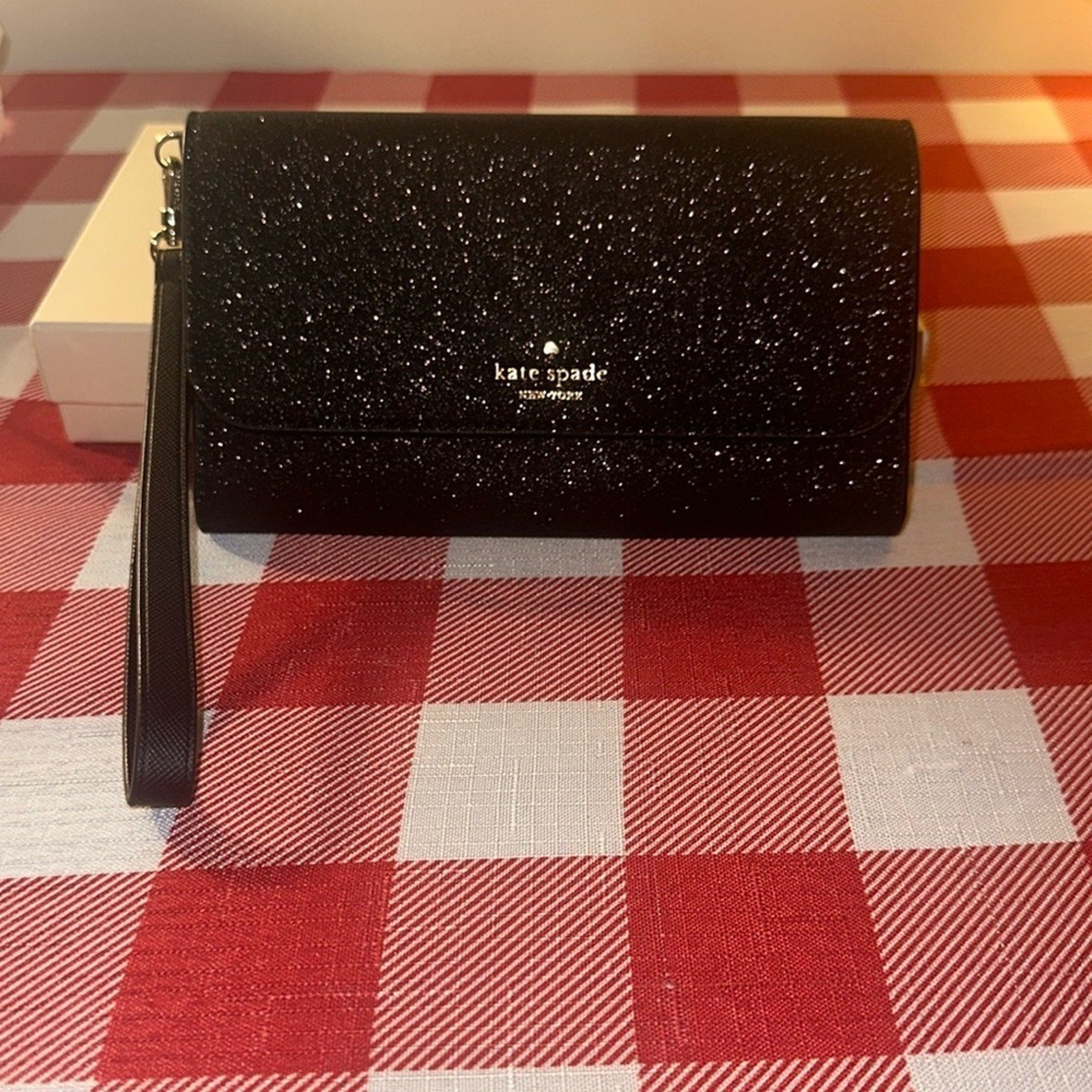 New Kate Spade Glimmer Boxed Medium Flap Phone Wristlet Wallet Black NWOT
