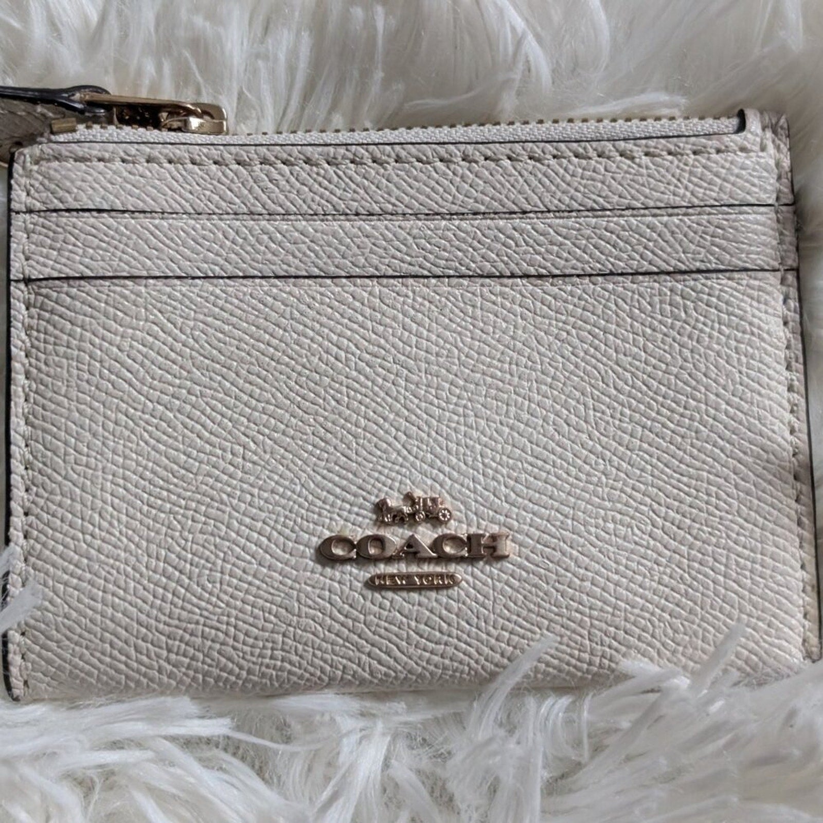 Coach, Mini Skinny ID Case, Crossgrain Leather, Chalk White, Gold Key Ring EUC