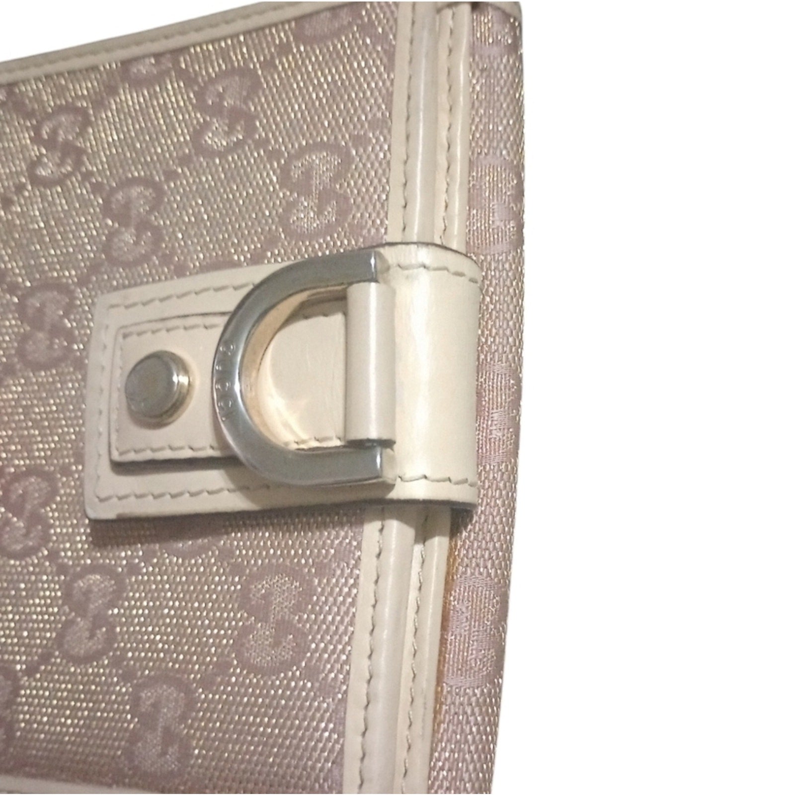Authentic Gucci Pink and Silver D Ring Abby Compact Wallet