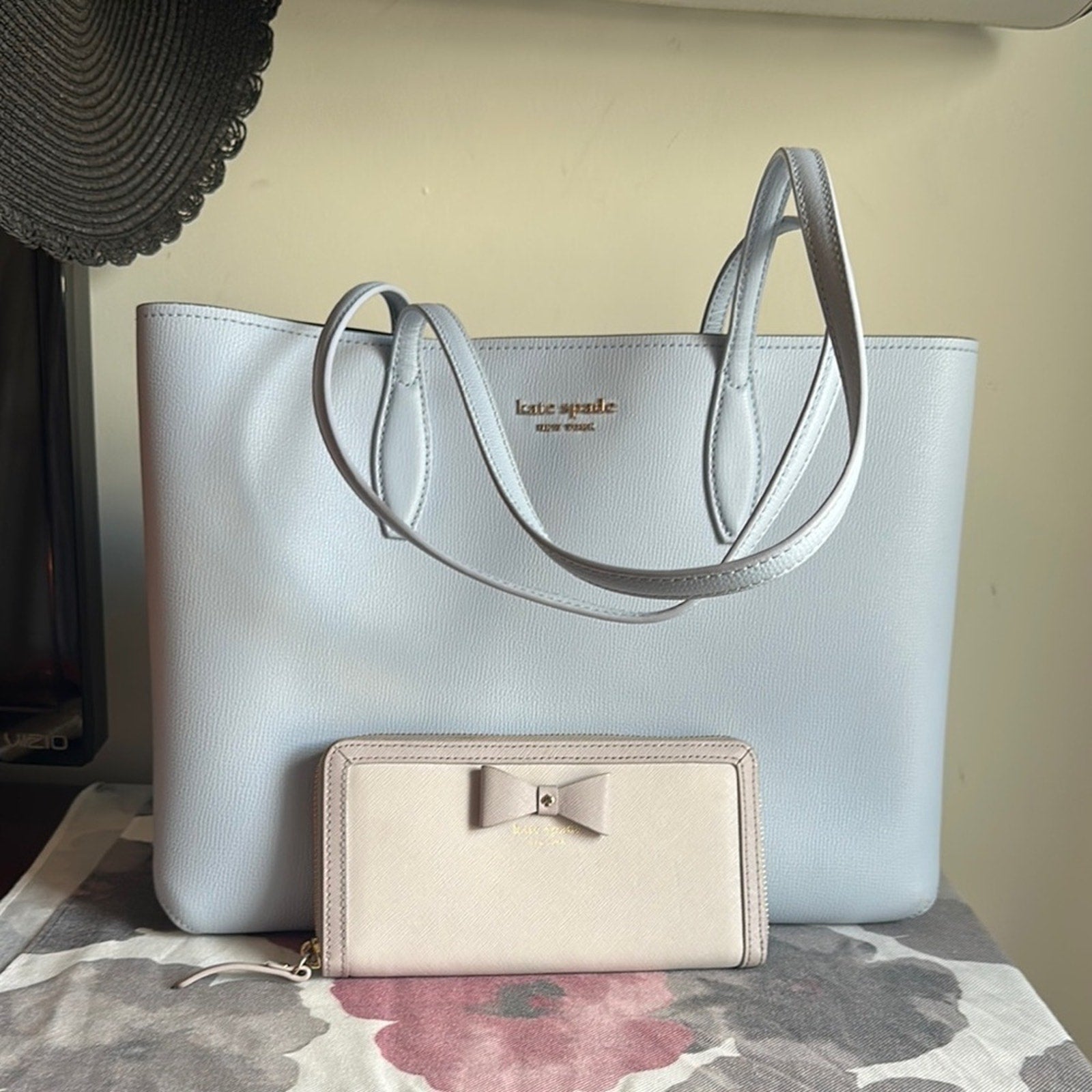 Kate Spade ♠️ Bleeker Large Light Blue Tote and Ribbon Wallet Set EUC
