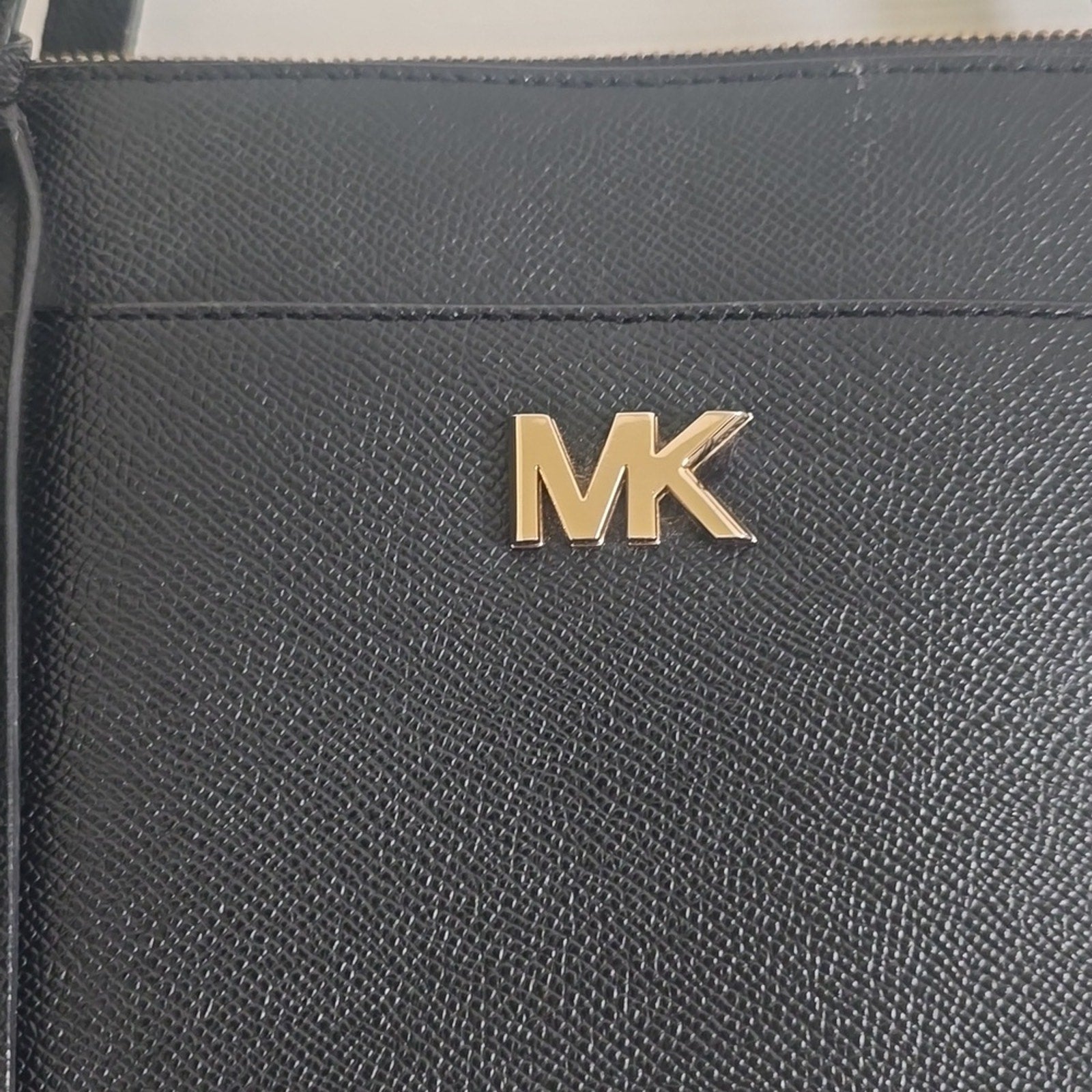 Michael Kors Large Jet Set Black IPad Shoulder Bag Zipper
