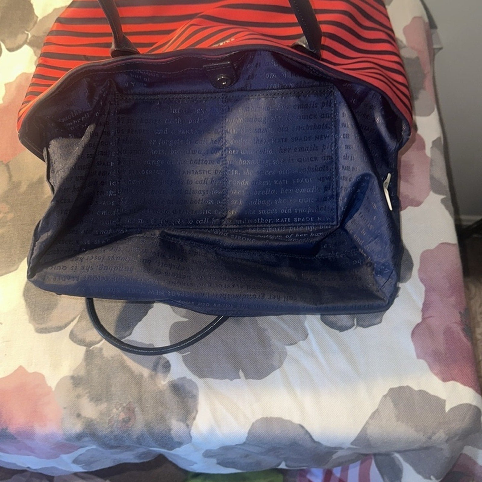 Kate Spade Catie Classic Red and Navy Striped Tote Bag LIKE NEW