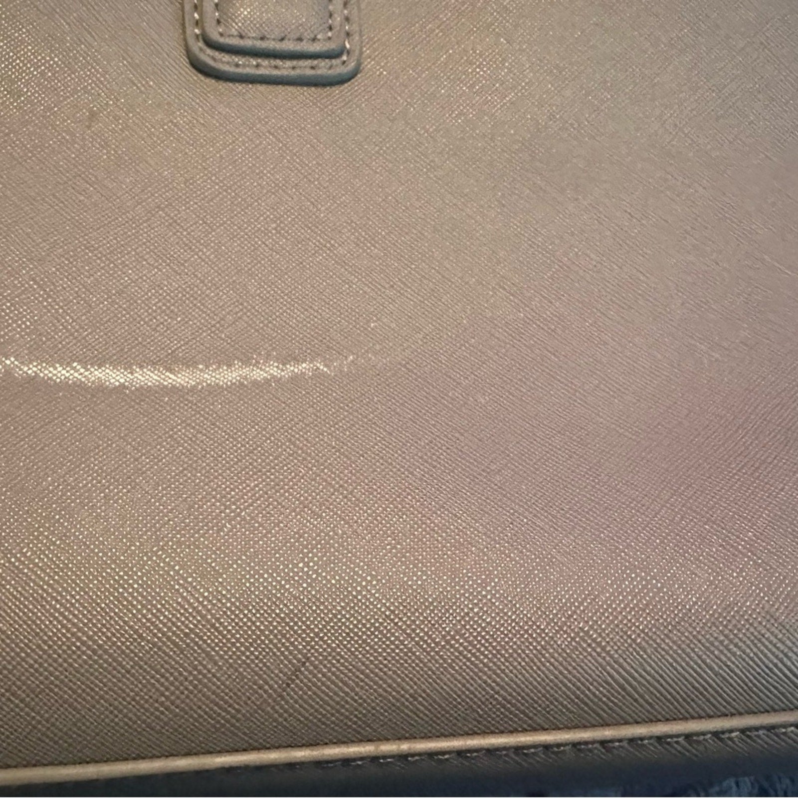 Elegant Gray Handbag