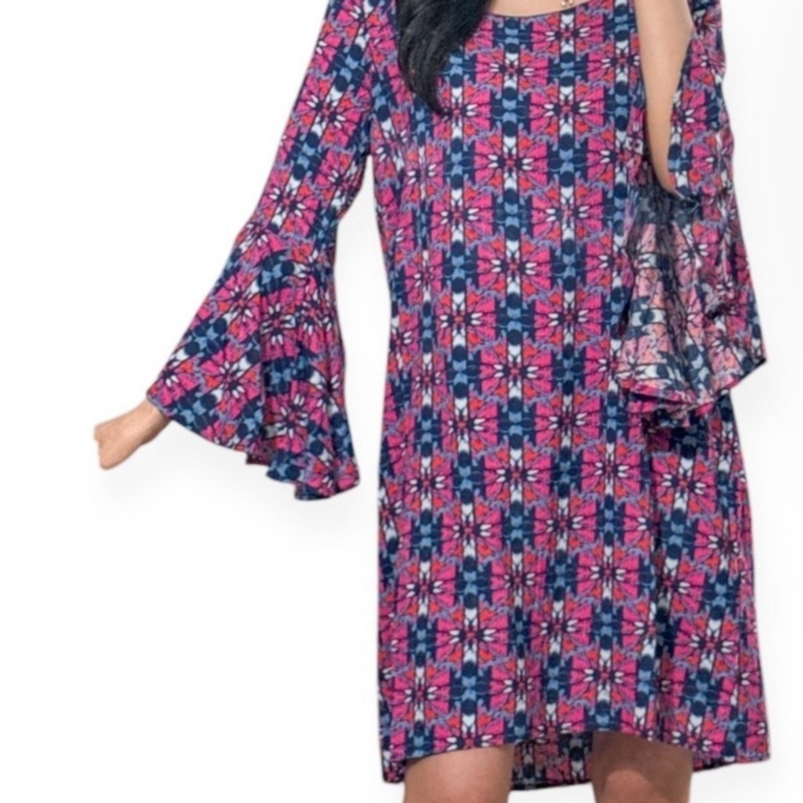 Pink and Blue Fireside Spark Becca Flared Sleeve Knee Dress Small Medium