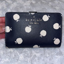 kate spade EUC Staci Medium White Apple Compartment Bifold Wallet NWOT
