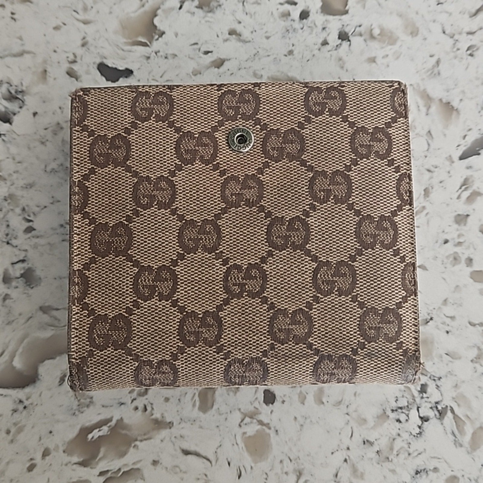 Gucci Beige Canvas Bifold Monogram Wallet - Unisex