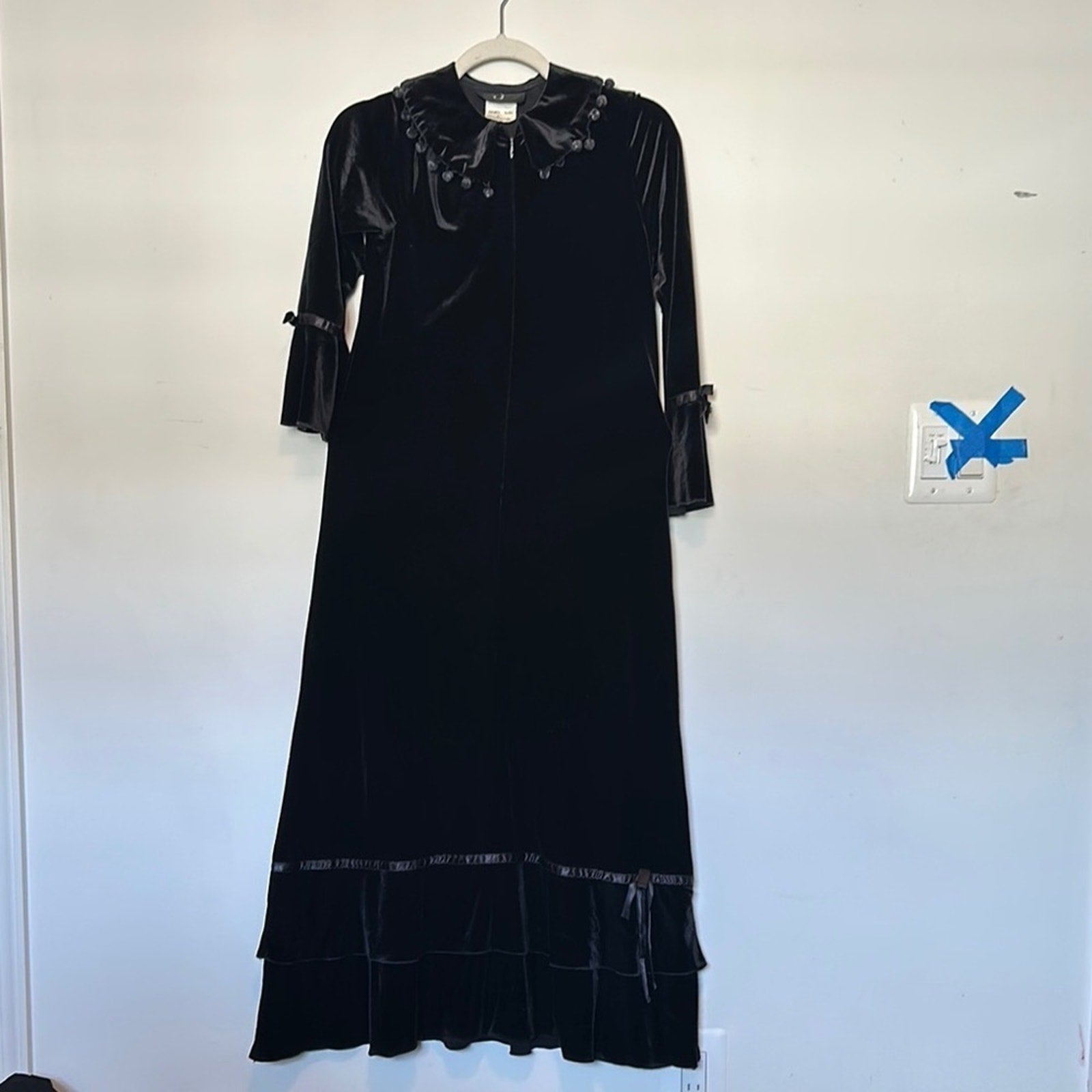 Elegant Black Velvet Dress