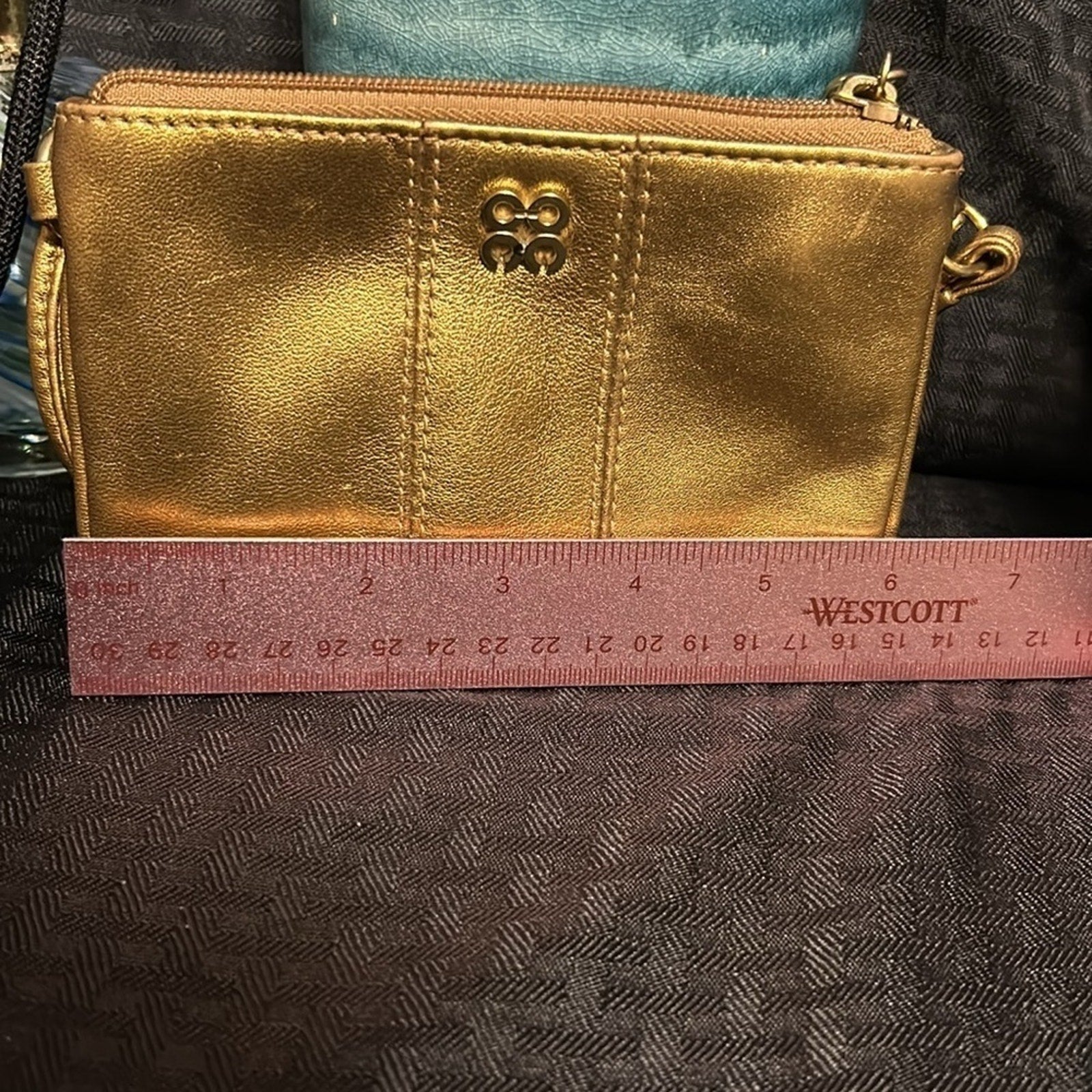 Coach Julia Spotlight Leather Wristlet Clutch Gold 46810B with pink lining VGUC