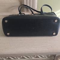 Michael Kors Large Jet Set Black IPad Shoulder Bag Zipper