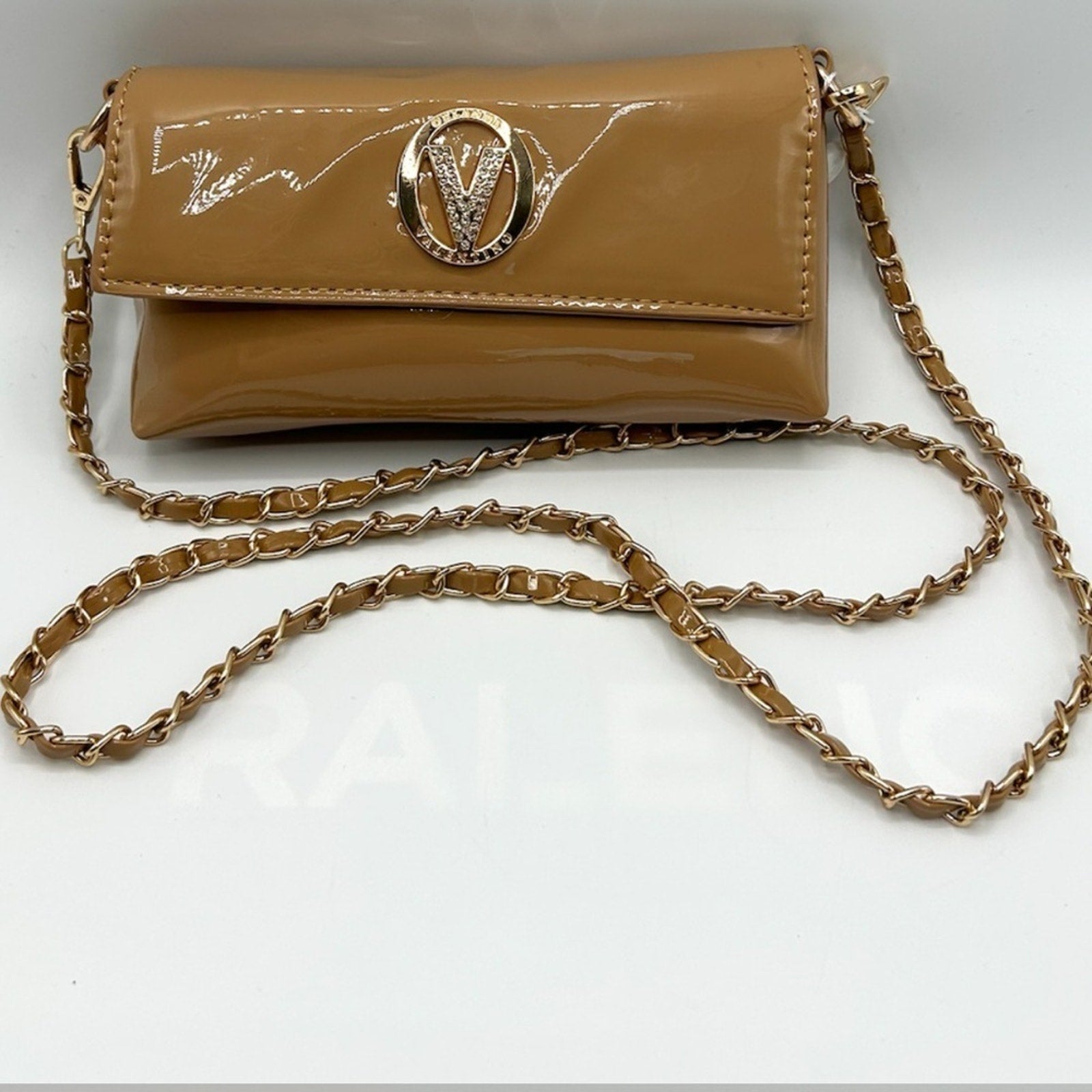 Elegant Tan Chain Strap Bag