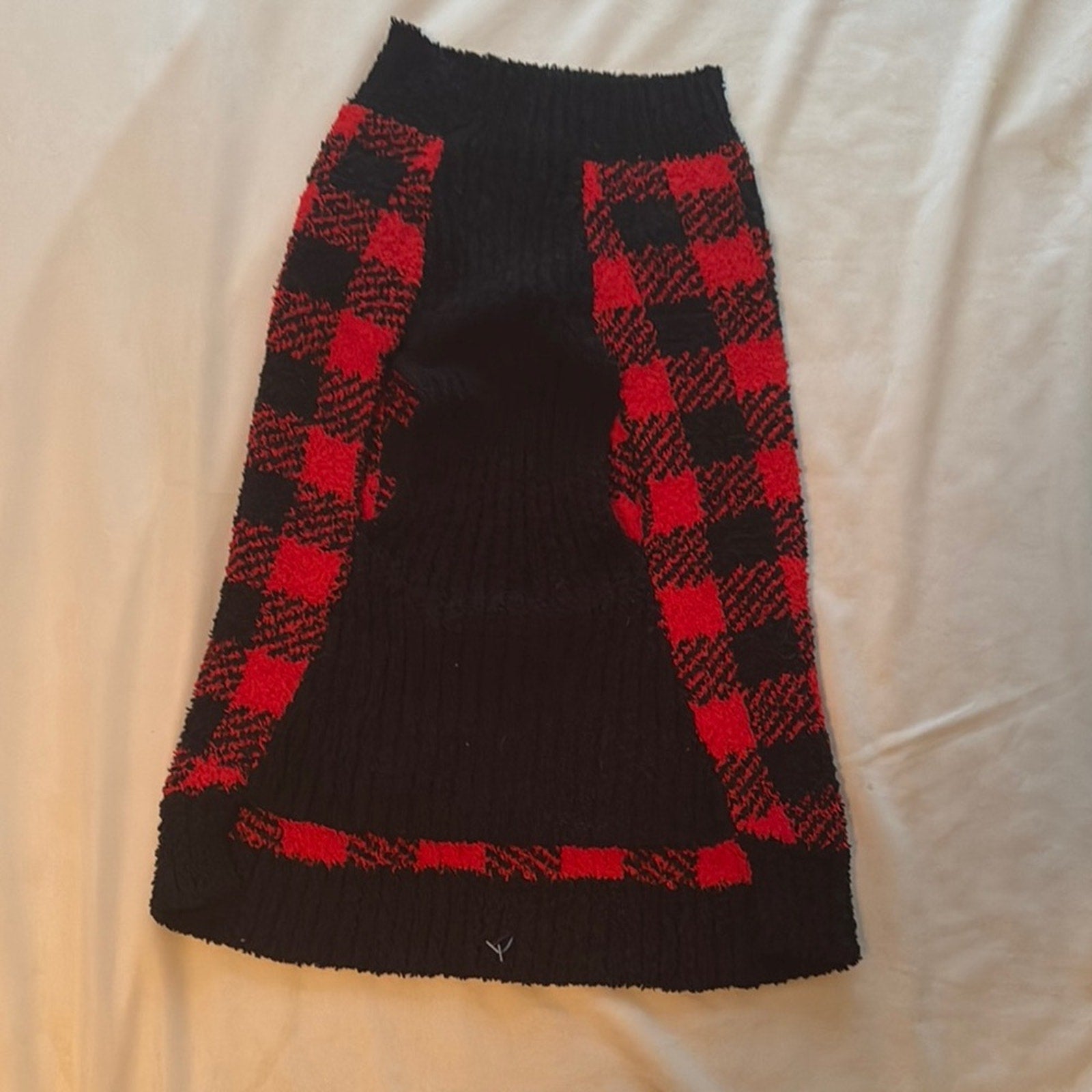 XL Black and Red Checkered Dog Shirt NWOT