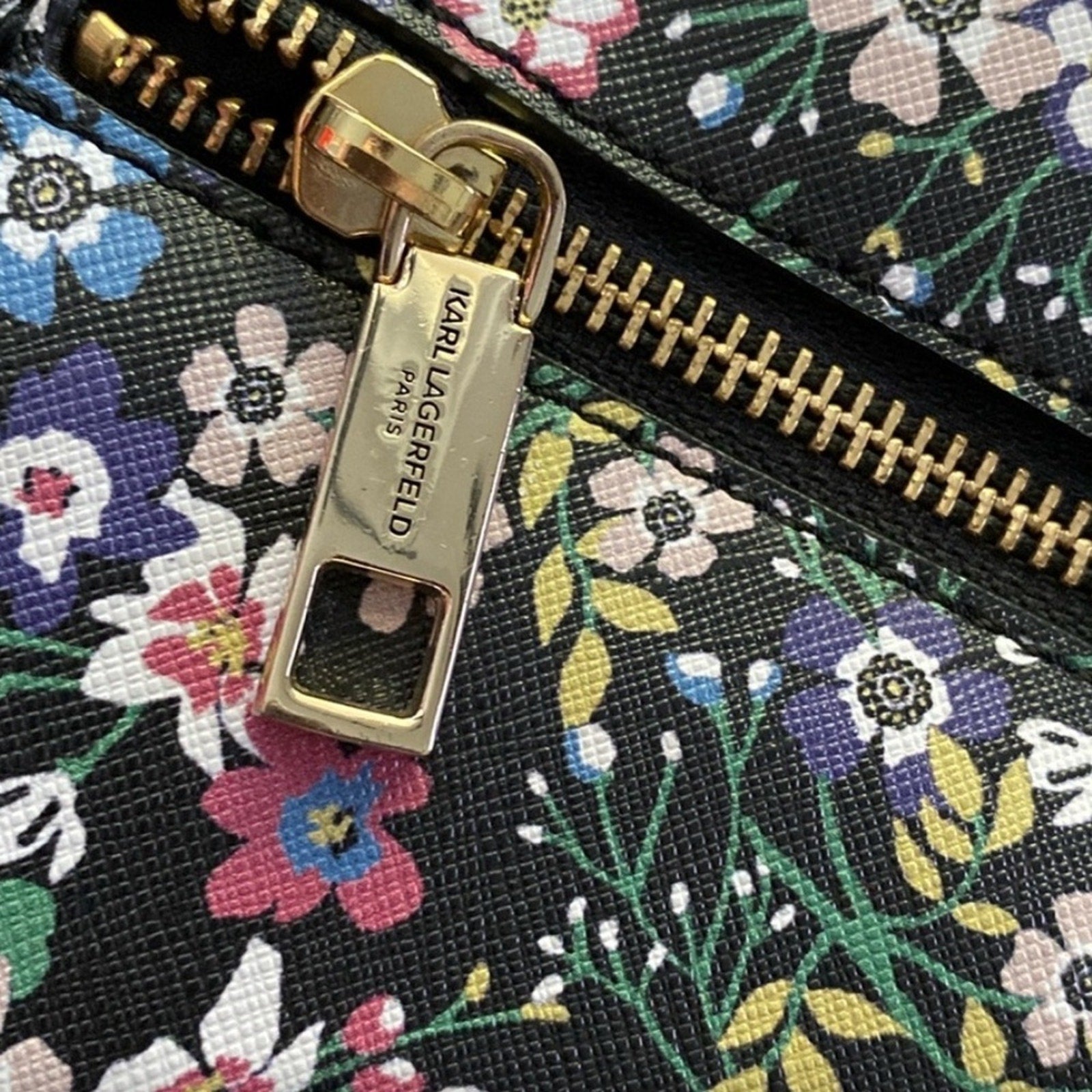 Karl Lagerfeld Black and Green Tote Bag NWOT