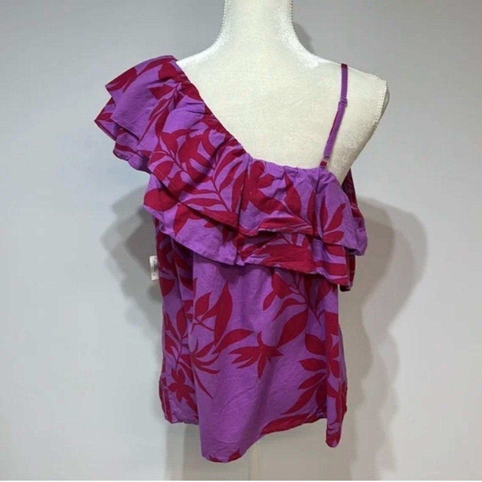Floral One-Shoulder Top in Purple and Red