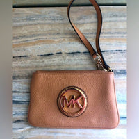 EUC Michael Kors Leather Wristlet