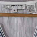 Cathy Daniels Top  Womens Large 3/4 Sleeve Embroidered V-neck Pullover Tunic NWT
