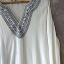 Cathy Daniels Top  Womens Large 3/4 Sleeve Embroidered V-neck Pullover Tunic NWT