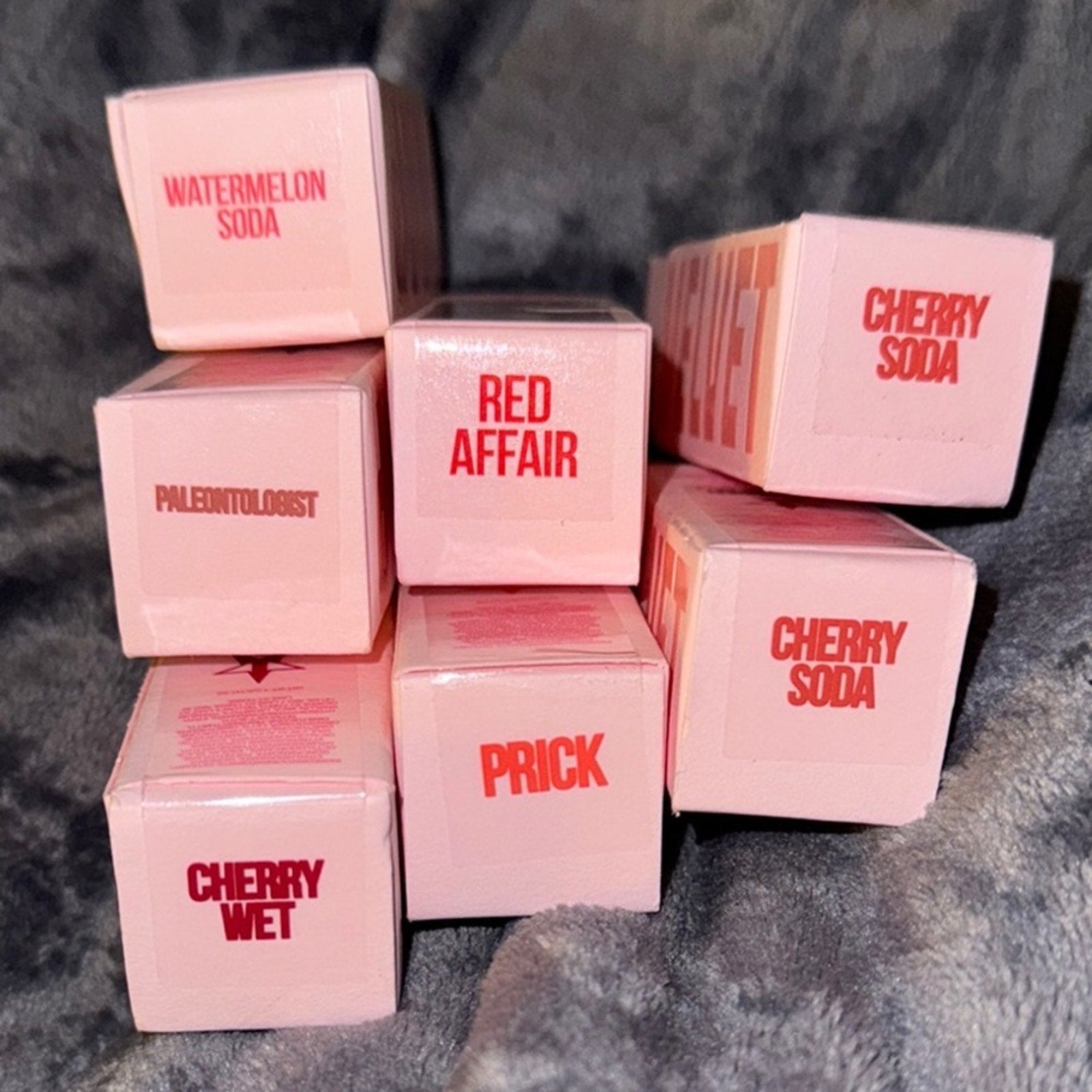 Jeffree Star Velvet Trap Lipstick 💄 (various shades - all sold out online)