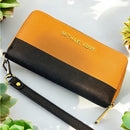 MICHAEL KORS WALLET WRISTLET EUC